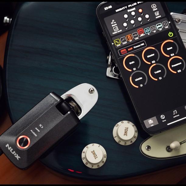NUX Mighty Plug Pro MP3 Headphone Amplifier Guitar Bass MP-3