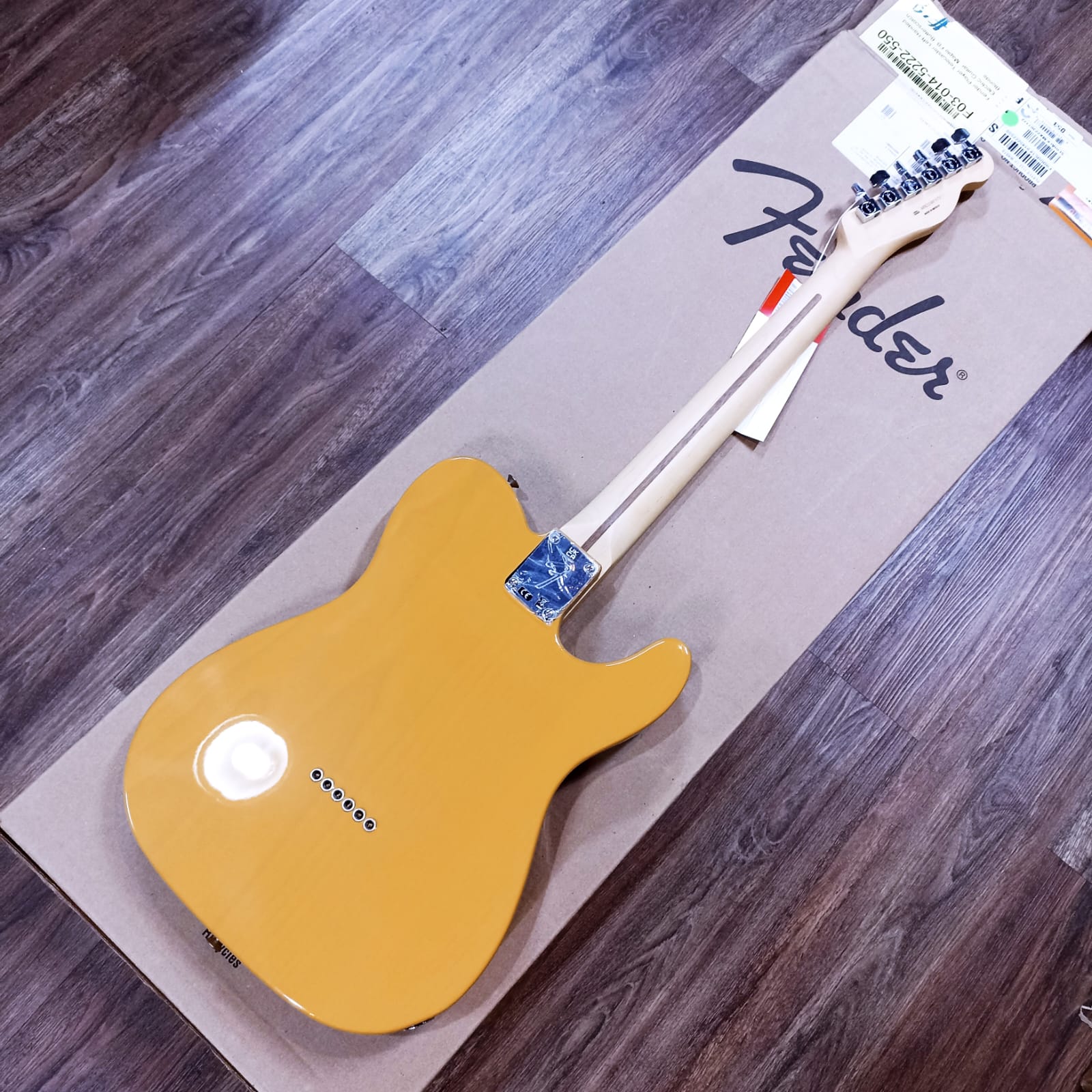 Fender Player Telecaster Left-Handed Electric Guitar, Maple FB - Kidal