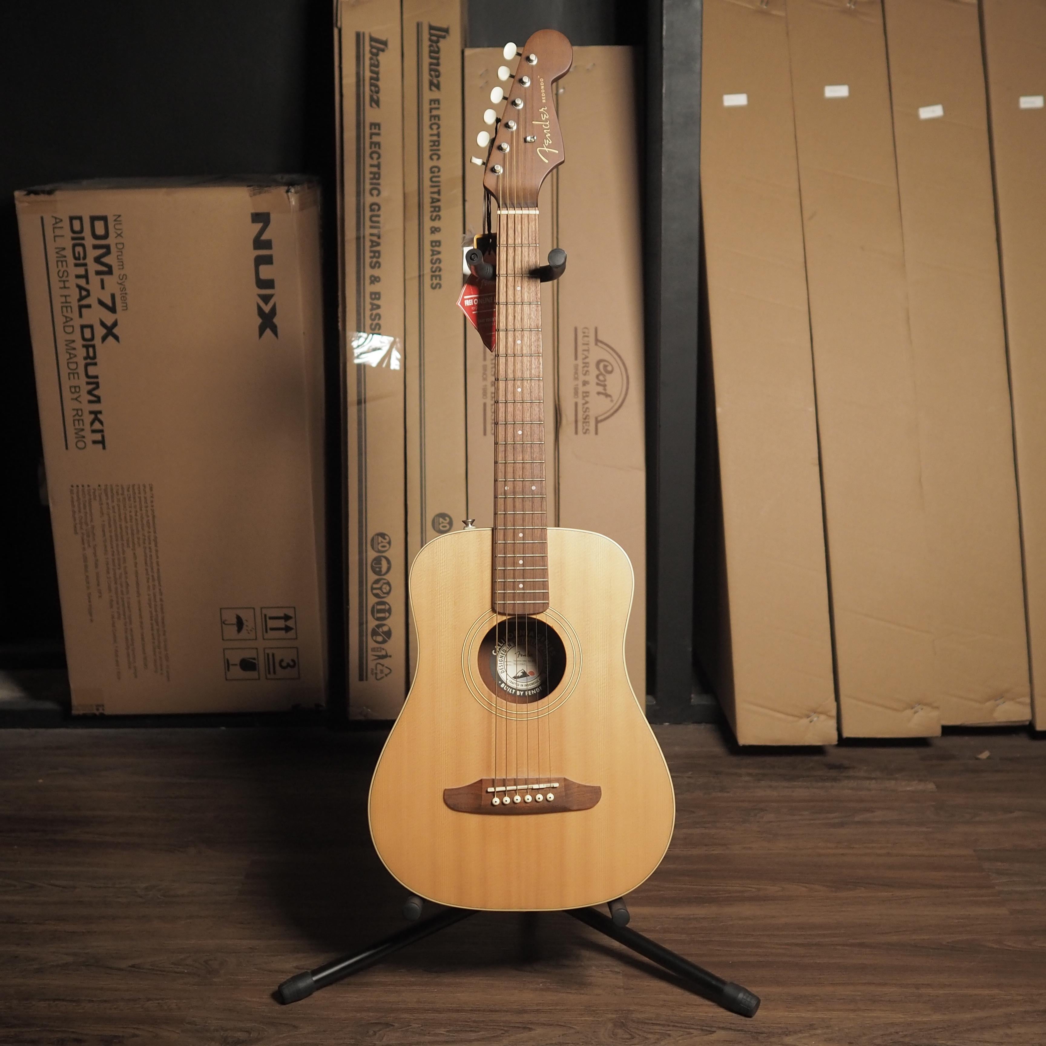 Fender California Redondo Mini Guitar Free Softcase | Gitar Akustik