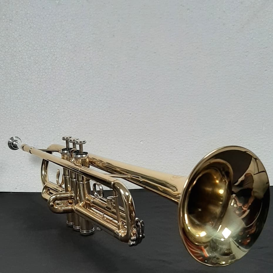 OSTRAVA TRUMPET GOLD (ORIGINAL)