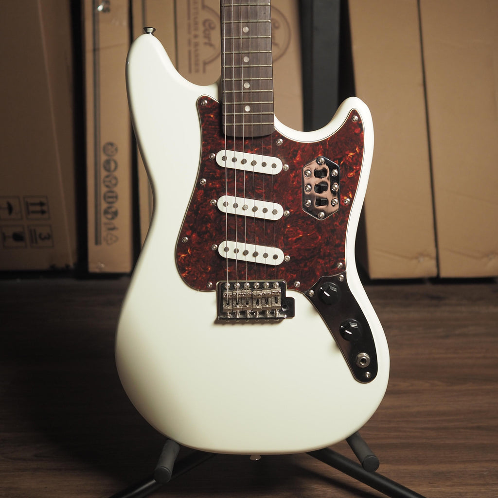 Squier Paranormal Series Cyclone Electric Guitar | Gitar Listrik