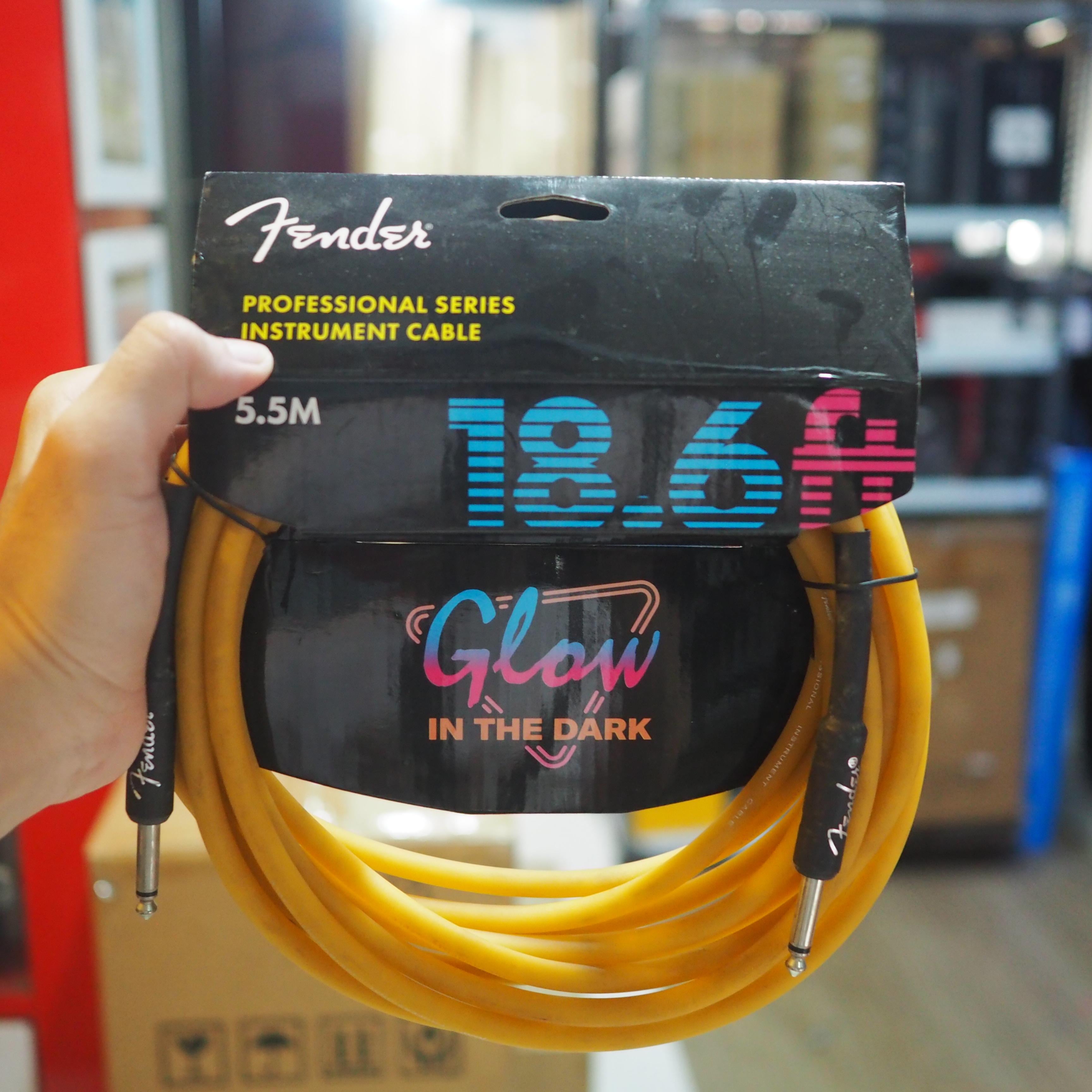 Fender Professional Series Glow in the Dark Instrument Cable - KABEL