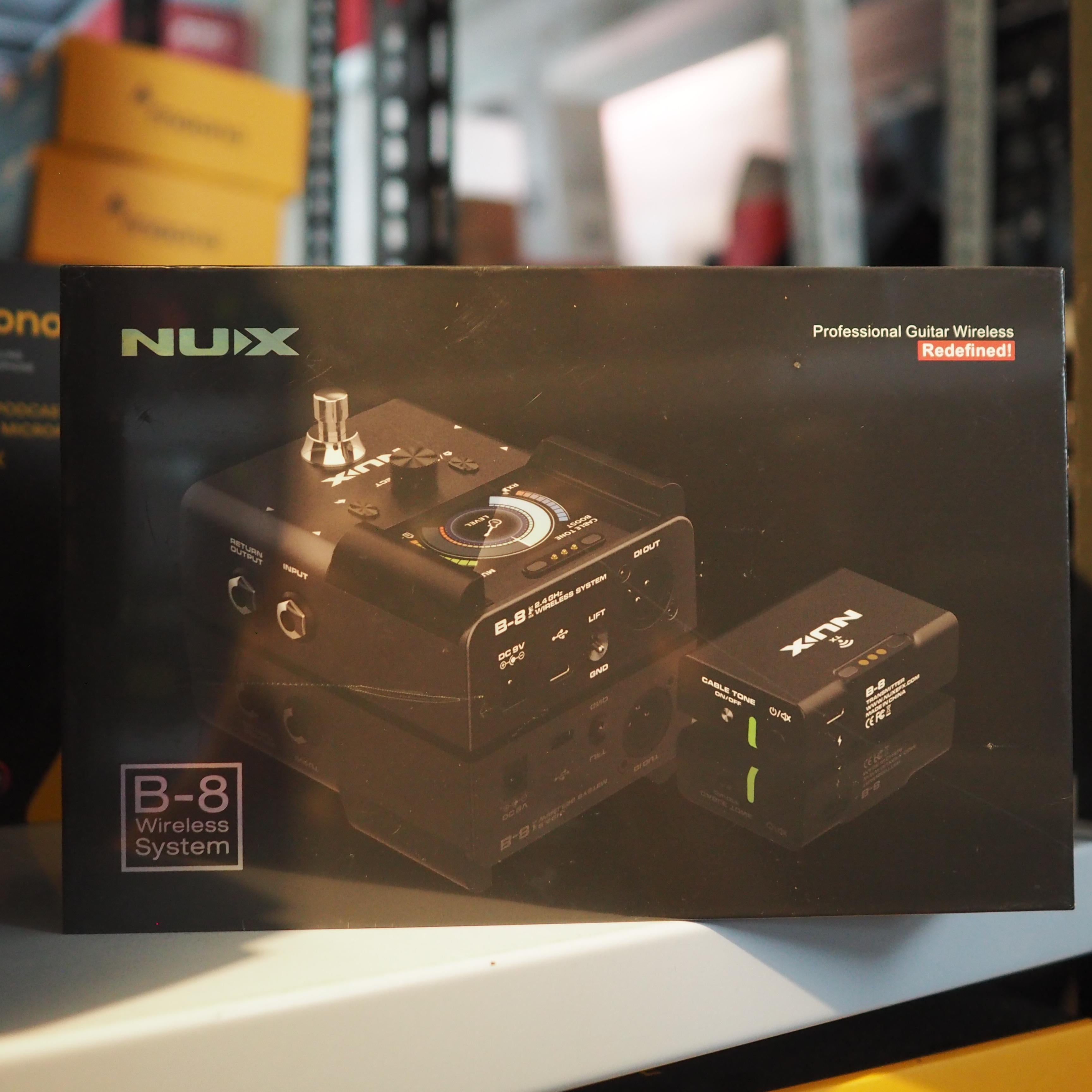 NUX B8 2.4Ghz Pedalboard Wireless System - Digital B-8 Gitar Bass