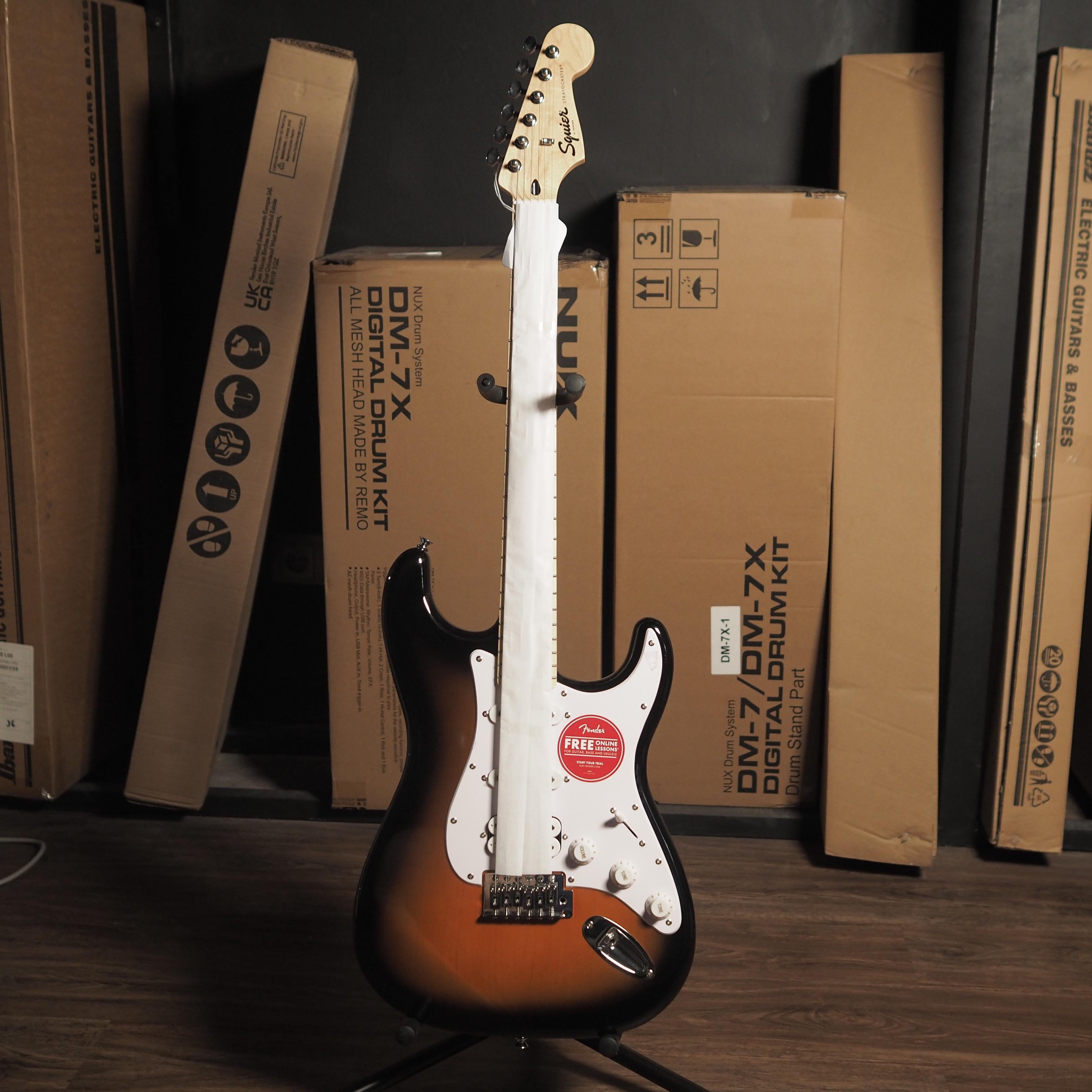 SQUIER FSR SONIC HSS Stratocaster Electric Guitar | Gitar Elektrik